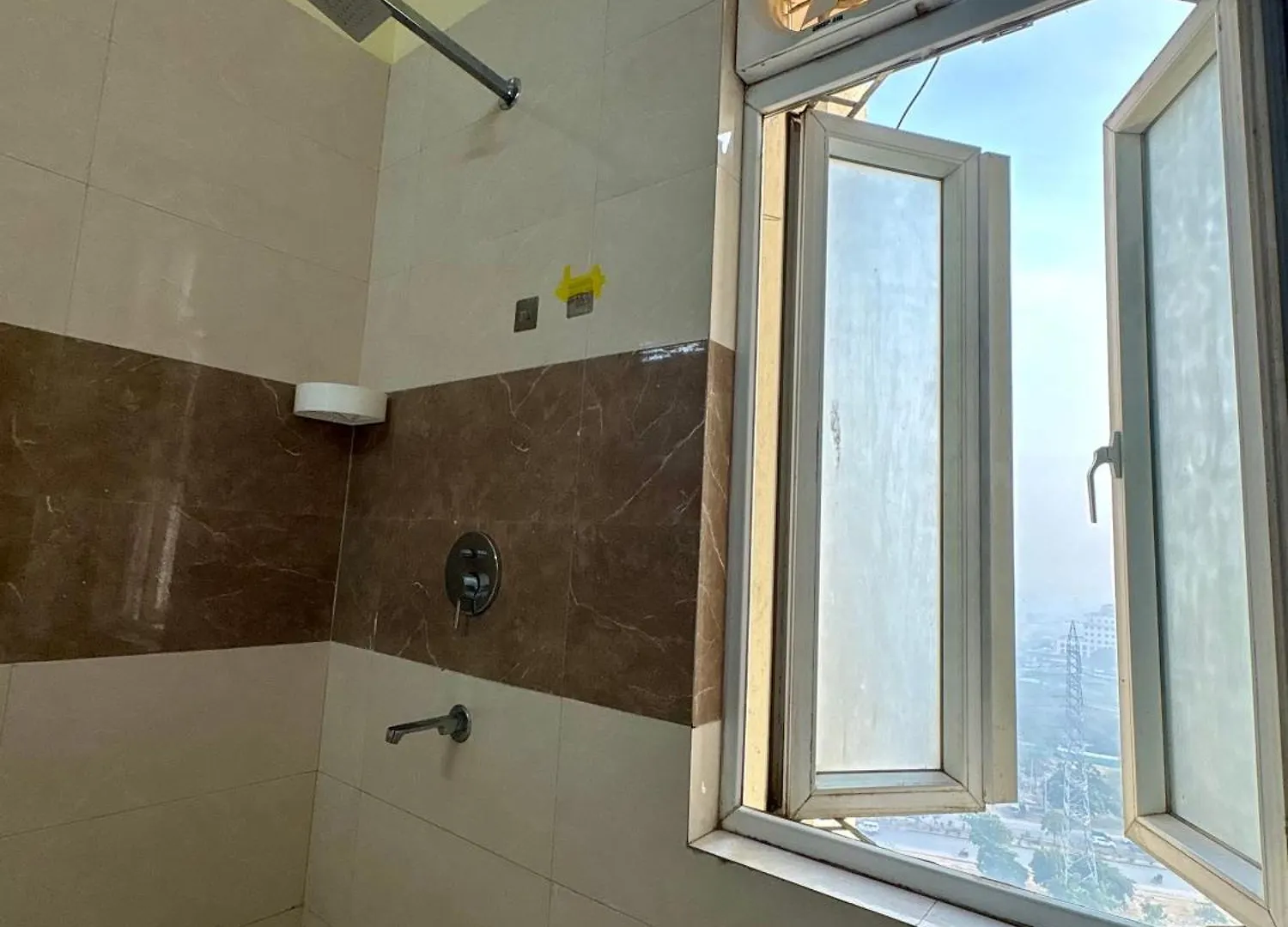 Queen Room In Boutique Penthouse 16Th Floor غورغاون
