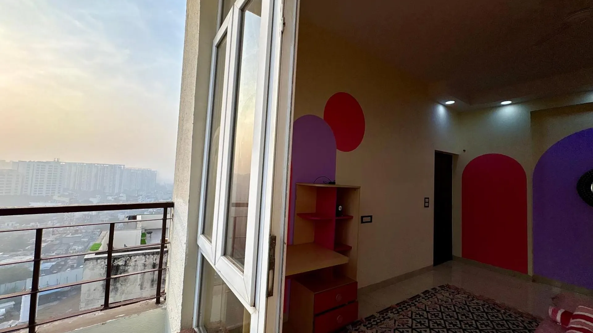 Queen Room In Boutique Penthouse 16Th Floor غورغاون